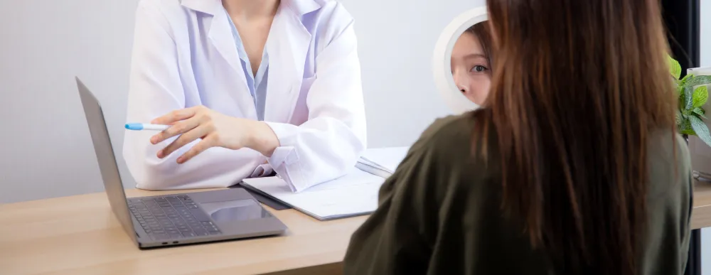 A patient consultation session with a dermatologist